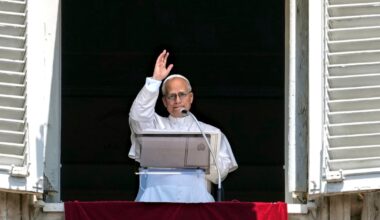 Pope aims to restore 'body and spirit' during vacation that brings a pontiff back to Castel Gandolfo