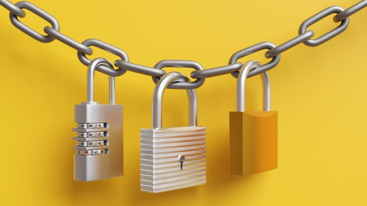 State pension triple lock could be scrapped by 2030, experts warn