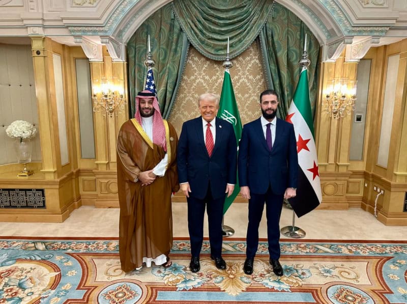 Trump announces sanctions relief for Syria