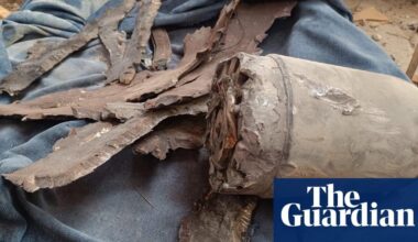 Israeli military used 500lb bomb in strike on Gaza cafe, fragments reveal | Israel-Gaza war | The Guardian