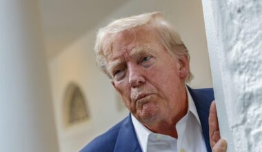 Trump May Have Screwed Himself by Admitting He Knew Epstein Victim | A law professor warned that Donald Trump had put himself in a “very potentially bad situation.”