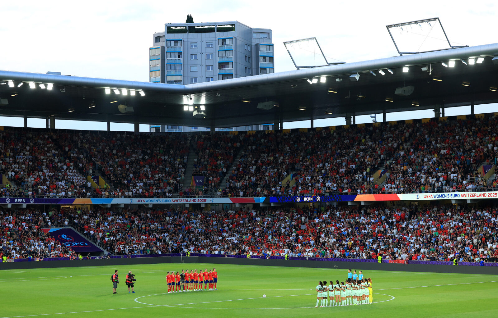 Spain tune up with five goal masterclass