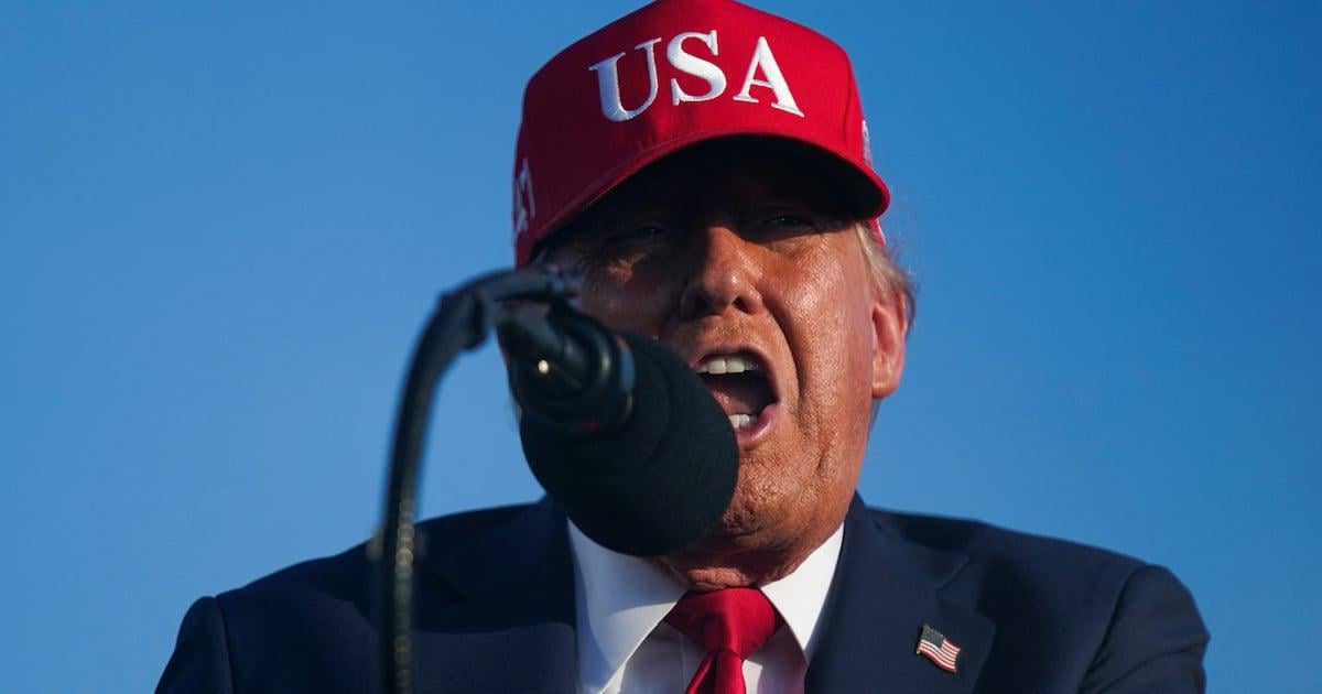 Trump Kicks Off Celebration of America by Declaring His Hatred for Democrats