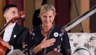 Sophie, Duchess of Edinburgh visits Bosnia, she is wearing a Srebrenica Flower pin