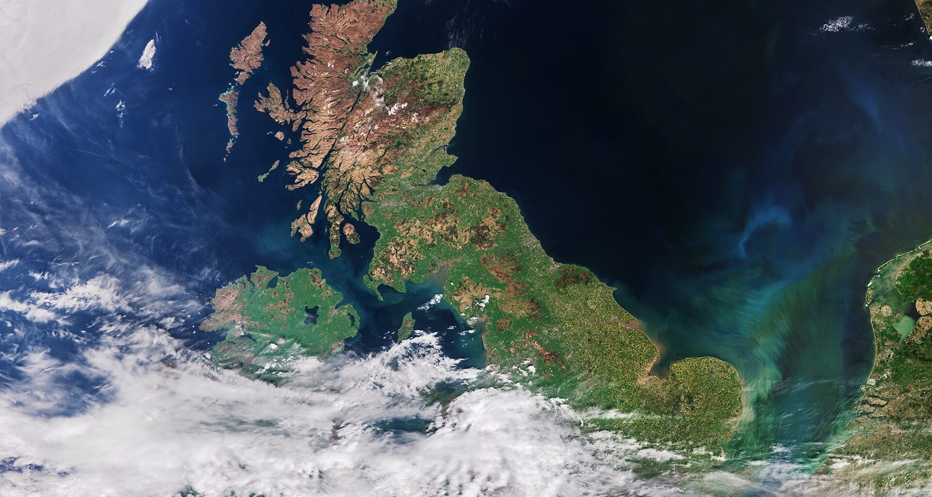 Support from satellite services grows to 18% of UK GDP