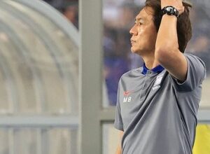 S. Korea coach defends team after loss to Japan at E. Asian football tournament – The Korea Times
