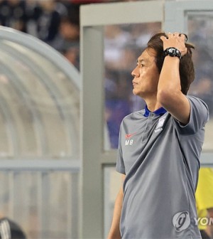 S. Korea coach defends team after loss to Japan at E. Asian football tournament – The Korea Times