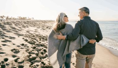 People who retire rich usually start doing these 7 things in their 30s