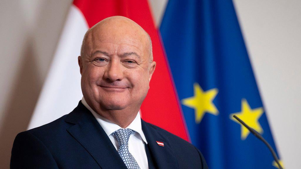 Avstrija namerava podvojiti obrambni proračun: Sanje o razoroževanju so končane