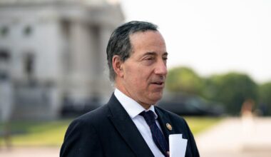 Top Democrats Demand Release of All Epstein Files Naming Trump