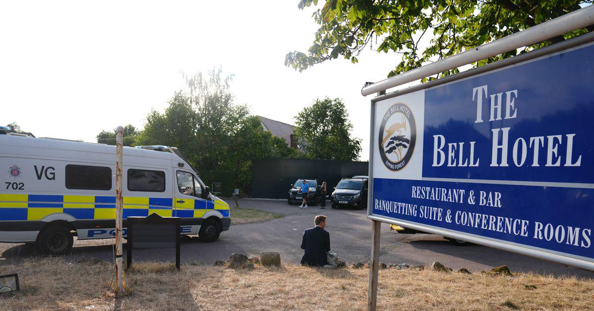 Dad of girl 'attacked' in Epping slams Government for 'putting children at risk'