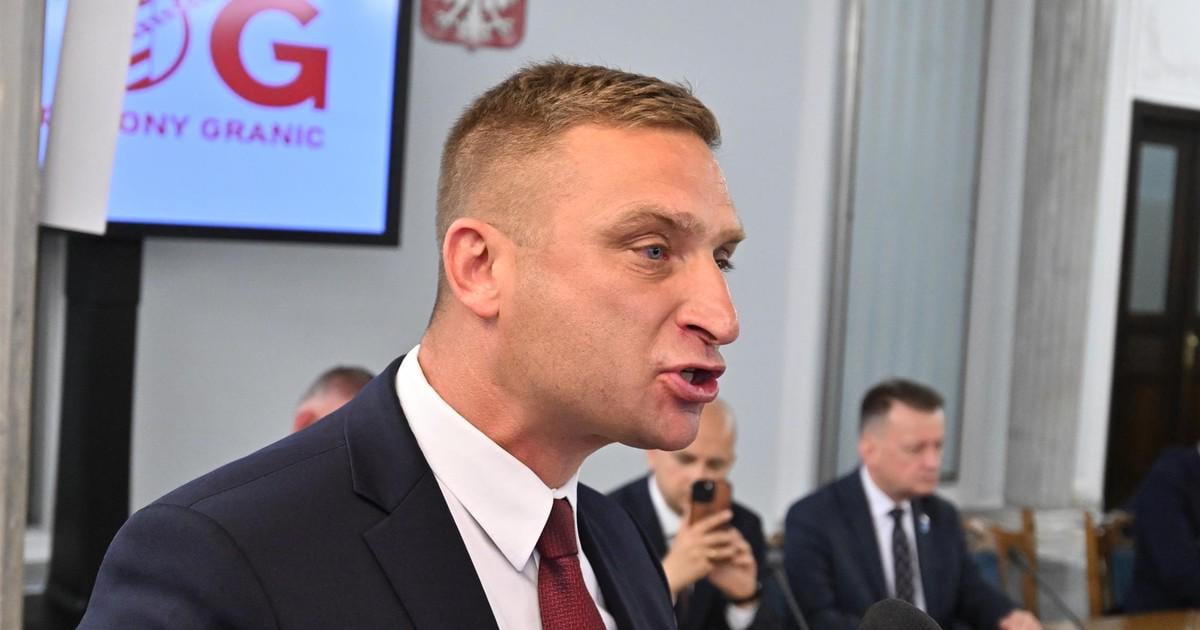 Bąkiewicz przegoniony z Bogatyni. Mieszkańcy zagłuszali jego wiec