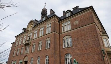 Koranlæsning og lænker:24-årig kvinde taber retssag om genopdragelsesrejse