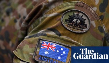 Australian army officer stripped of security clearance over Israel loyalty leaves defence force