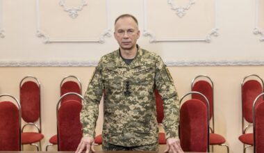 General Syrsky asks Trump and U.S. for weapons to win war against Russia: with Trump now open to supplying U.S.-made weapons to Ukraine, Gen. Oleksandr Syrsky calls for longer-range missiles and the permission to use them against Russia