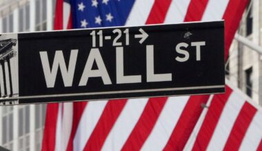 US stocks ended higher and dollar firmed on Friday ahead of a big week for market risk.