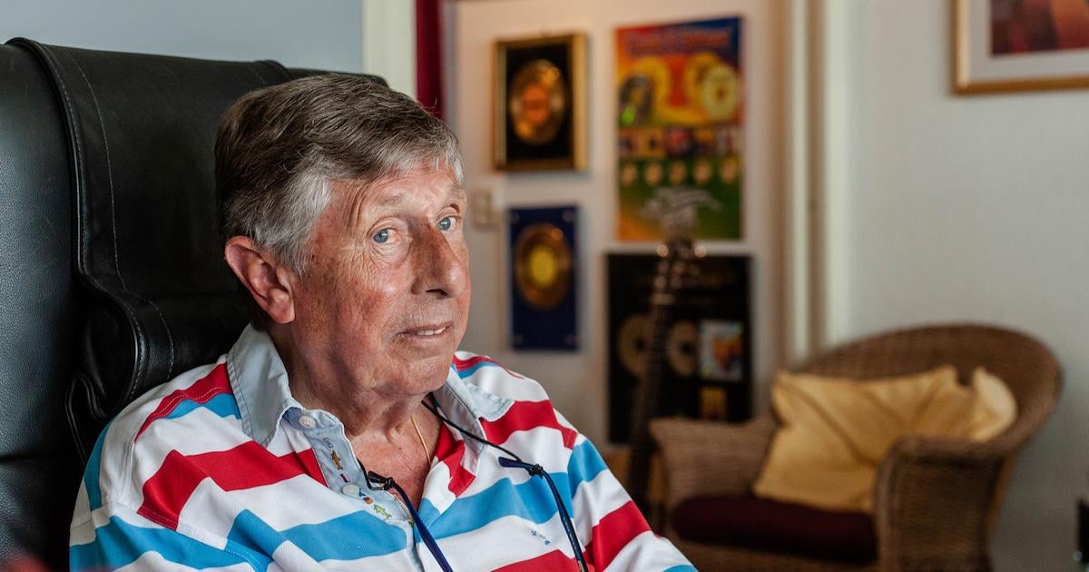 Overleden Aad Klaris (86) schreef de liedjes van Bassie & Adriaan: ‘Ze zijn mijn intellectuele eigendom’