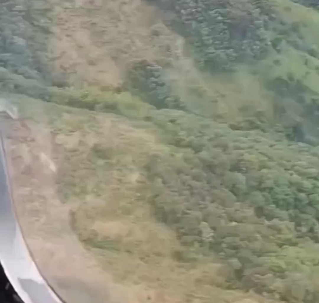 Thai troops fired machine guns at Cambodian positions from helicopters.