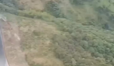 Thai troops fired machine guns at Cambodian positions from helicopters.