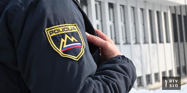 Sodnik za pridržanega za napad na 70-letnika na območju Kleč odredil pripor, pridržali še trojico.