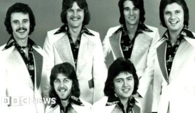 "Parade honouring Miami Showband killer risks 'glorification of terrorism' "