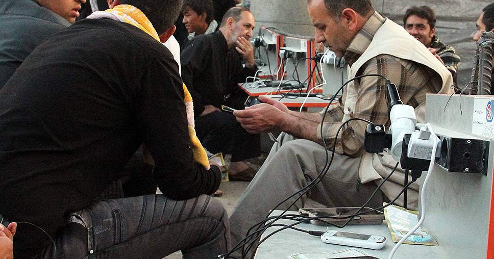 Backlash grows over move toward 'class-based' internet in Iran