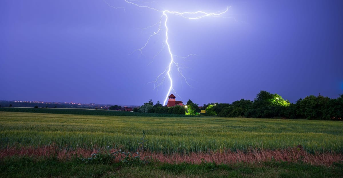 Česko čeká citelné ochlazení a déšť. Prohlédněte si RADAR, kde udeří bouřky
