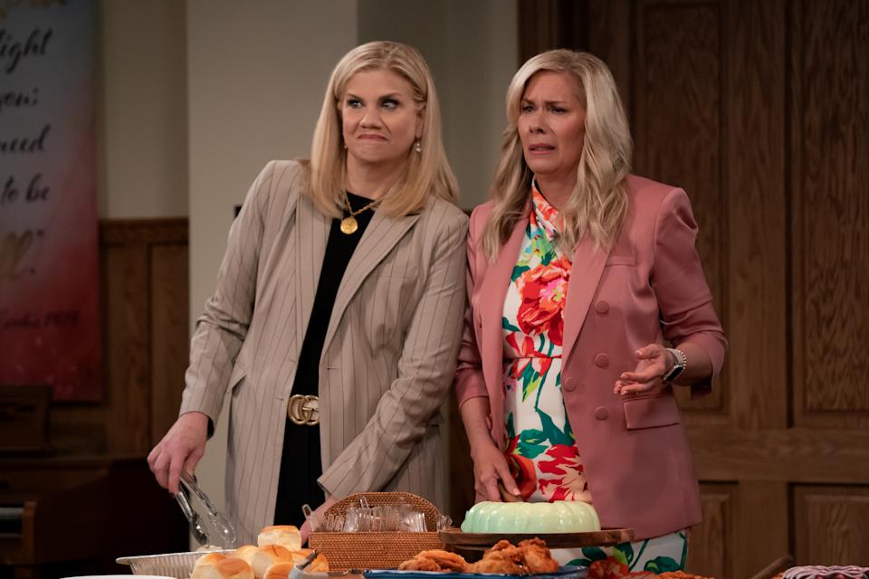 (L to R) Kristen Johnston as Carol and Leanne Morgan in Episode #101 of Leanne (Patrick McElhenney/Netflix)