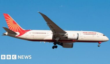 Cockpit audio deepens mystery of Flight 171 accident