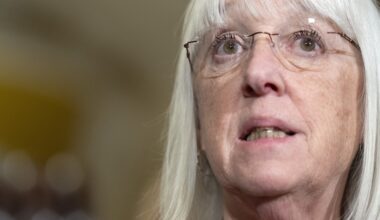 Murray says Trump's Canadian tariffs could cause costly rift with WA