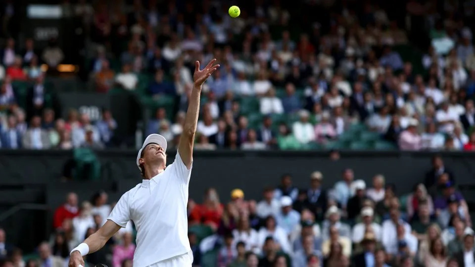 Jannik Sinner is one of the players that Mark Kovacs says can improve his serving technique. - Adrian Dennis/AFP/Getty Images
