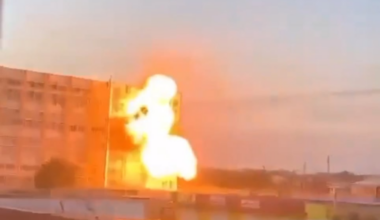 Ukrainian drones hit the Russian Signal defense plant in Stavropol, a major facility in Russia’s military-industrial complex. The plant makes radio-electronic equipment for combat aircraft, air defense, and electronic warfare systems. 26.07.2025