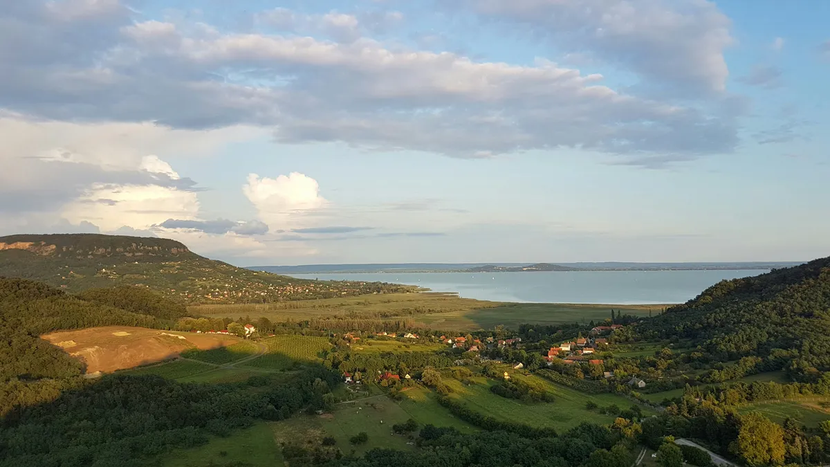 Népszerű úti cél Magyarország, rekordot dönthet a nyári szezon