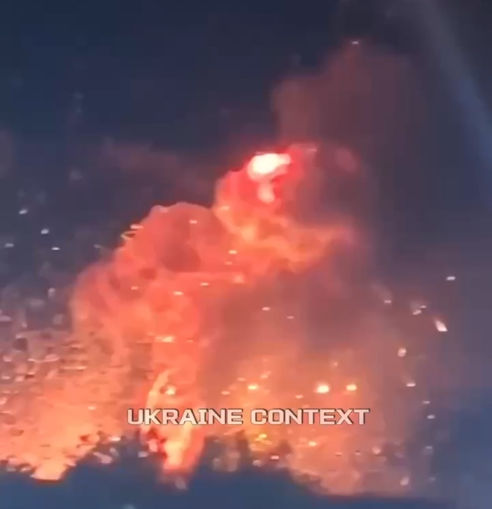 Russian ammunition depot exploded in occupied Khartsyzsk. 02.07.2025
