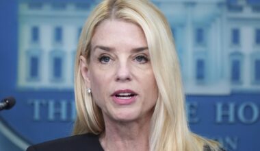 Charges dropped against Utah doctor accused of throwing away $28,000 in COVID vaccine doses