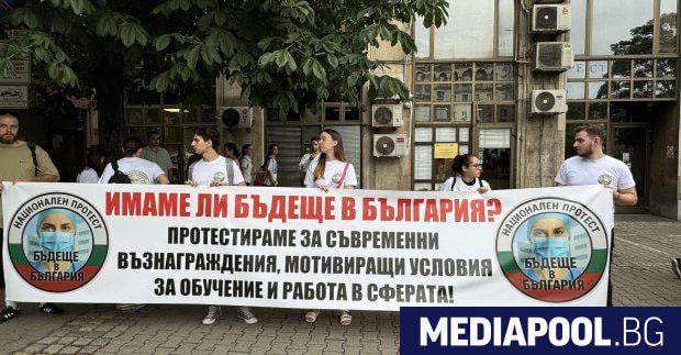 Борисов: Пари за младите лекари ще има, когато българите спрат да ходят в Гърция - Mediapool.bg