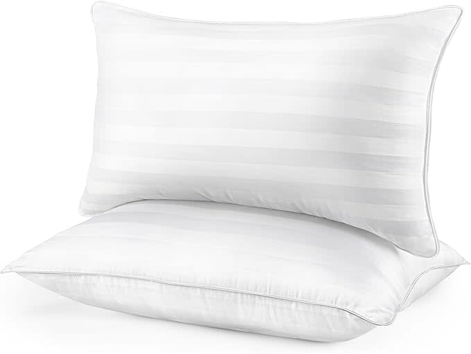 HEYCUZI Pillows Queen. (Image via Amazon Canada)