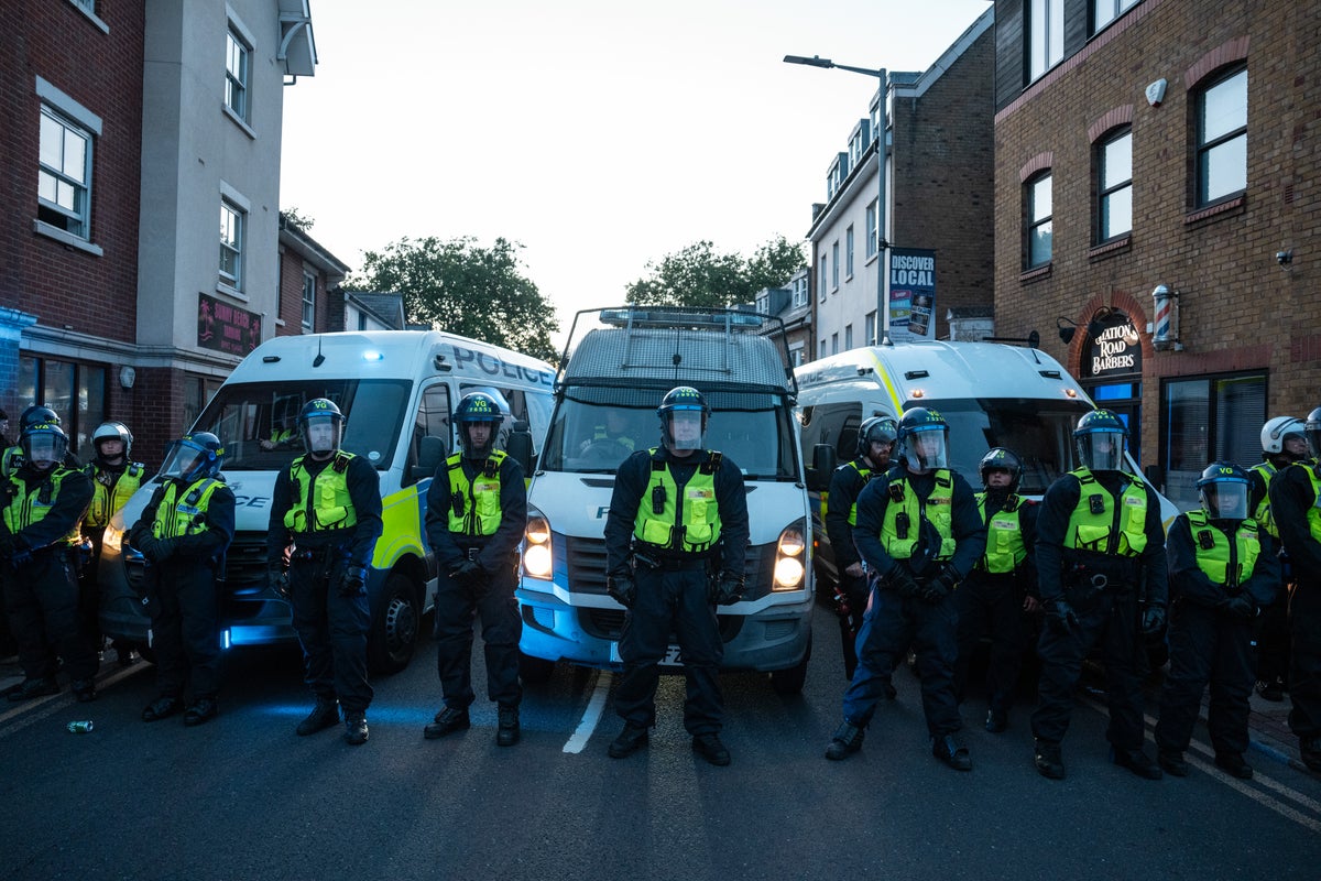 Cost of policing protests outside Essex hotel ‘housing asylum seekers’ reaches £100,000