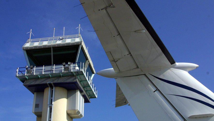 Hackeurs biélorusses, avions cloués au sol : ce que l’on sait du piratage massif qui paralyse l’aéroport de Moscou