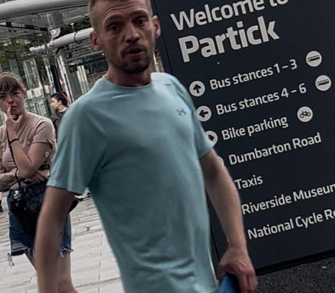 Don’t trust this guy if he comes up to you