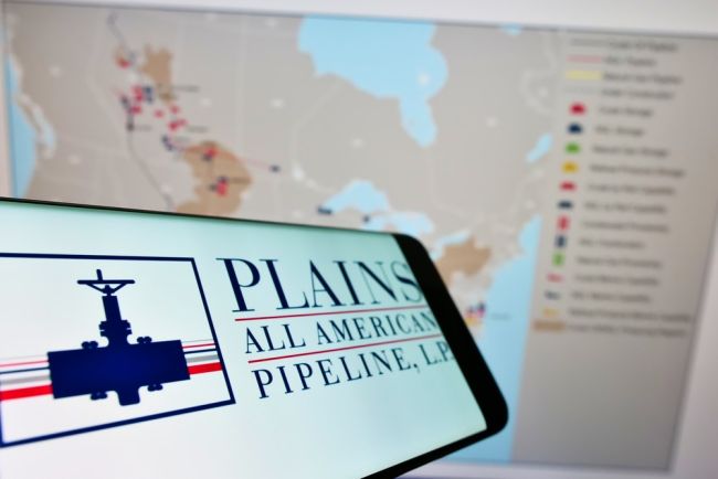 Analysts Eye Cash-Flush Plains All American to Make Next Move