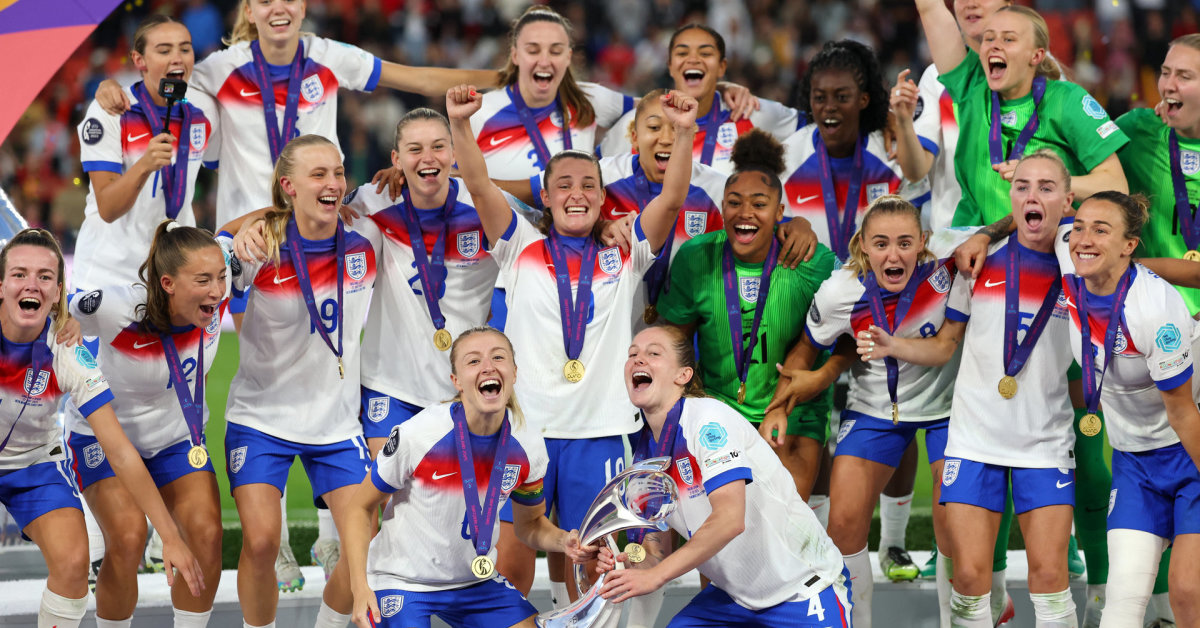Nenukarūnuotos: rekordinio lankomumo Europos čempionate anglės apgynė titulą | Sportas