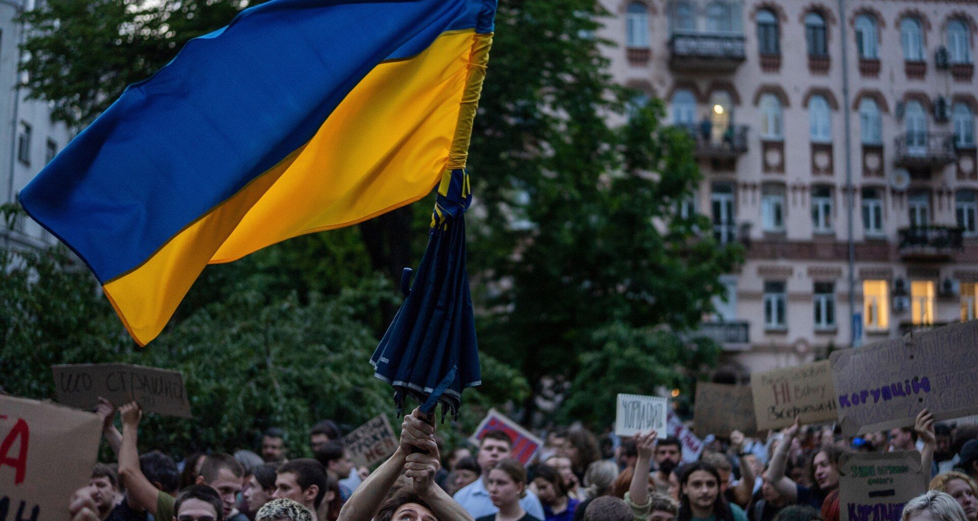 Zelenskyy promises new bill amid growing pressure over anticorruption law | Russia-Ukraine war News