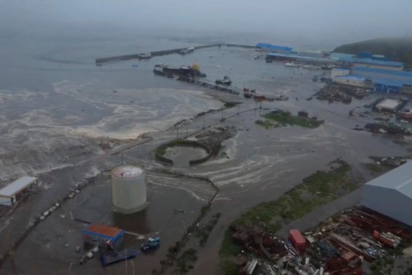 Un séisme de magnitude 8,8 près des côtes de la Russie provoque des alertes tsunamis dans la zone Pacifique