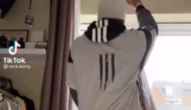 This outfit is so fire it's practically a national treasure.
