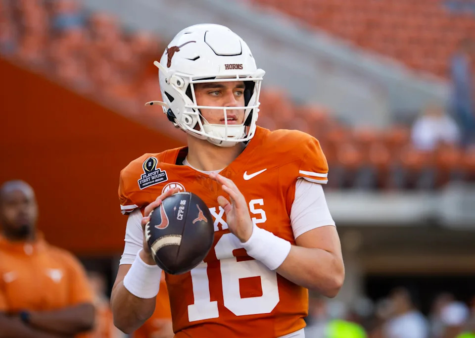 Texas Longhorns quarterback Arch Manning.Mark J&period; Rebilas-Imagn Images