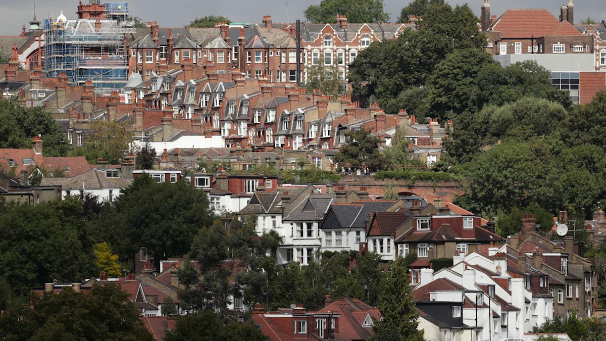 Home buyer mortgage demand expected by lenders to soften over summer months