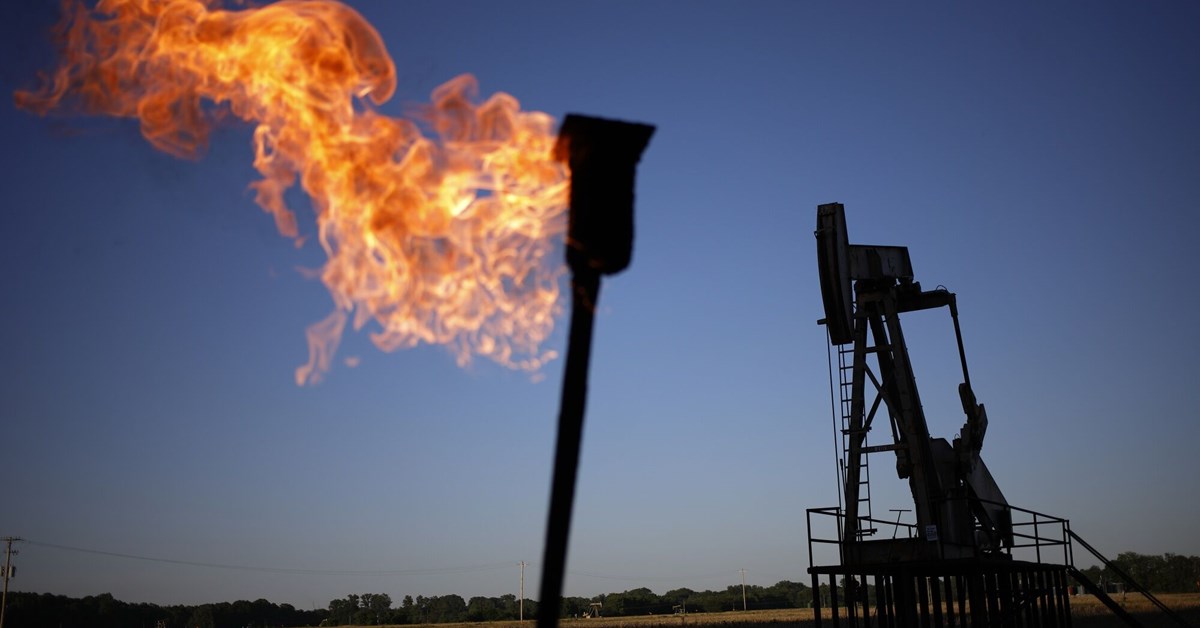 Oil Steadies as Traders Weigh Trump’s Russia Statement,