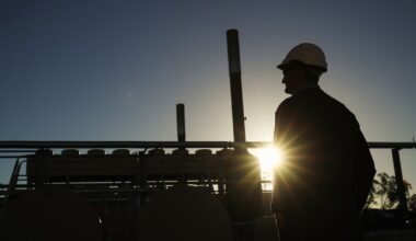 Australia Urged to Rein In Gas Exports as Supply Crunch