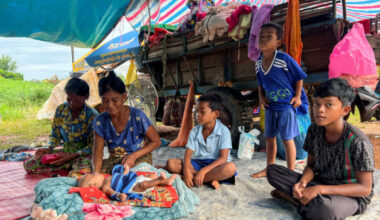 Bangkok Post - Cambodia's border refugees waiting to head home but still wary after ceasefire